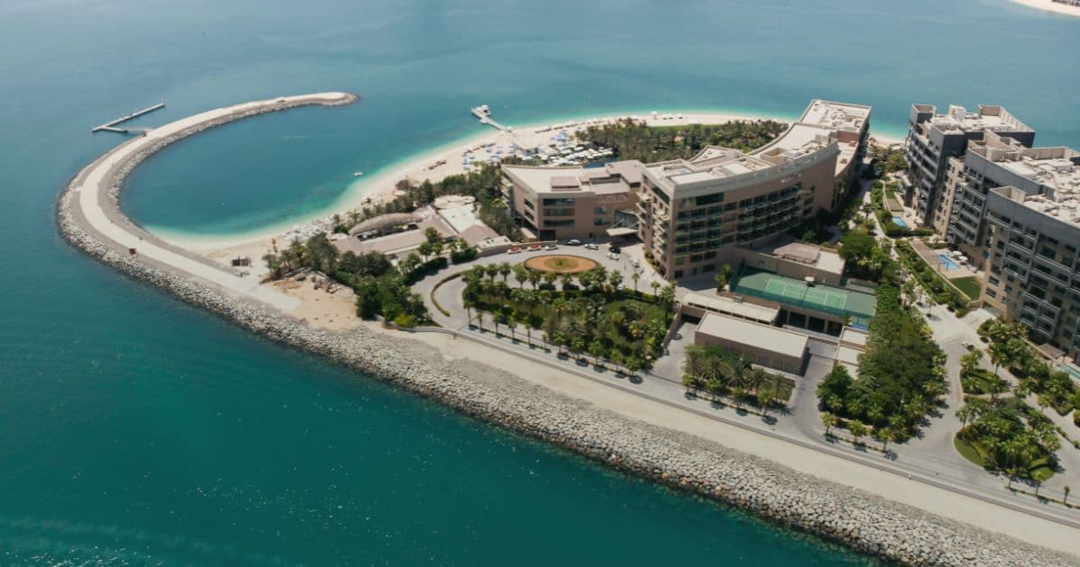 Dubai Islands Property Guide: What to Know Before You Buy